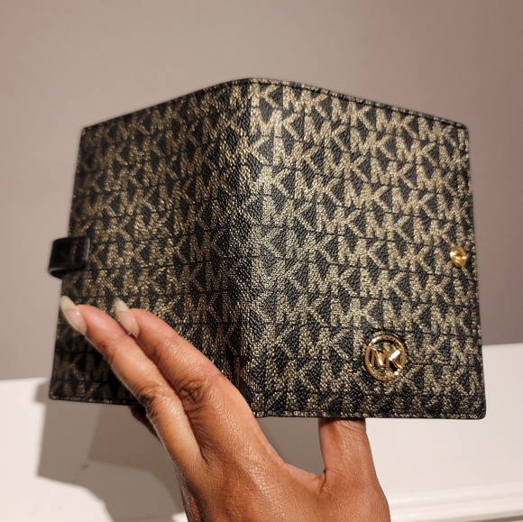 ***SOLD***Michael kors - Picture 4 of 4